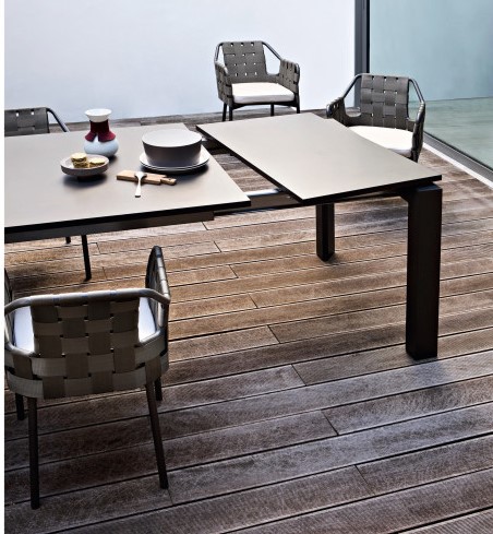 Dolmen Table