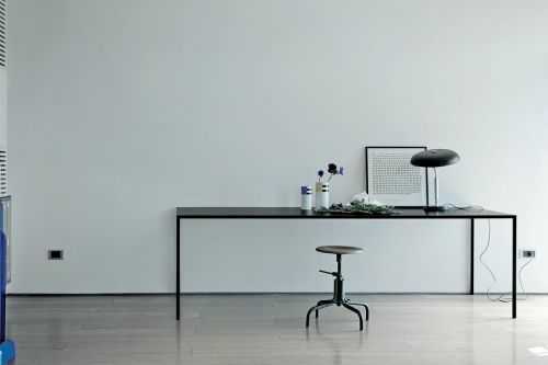 25 Table