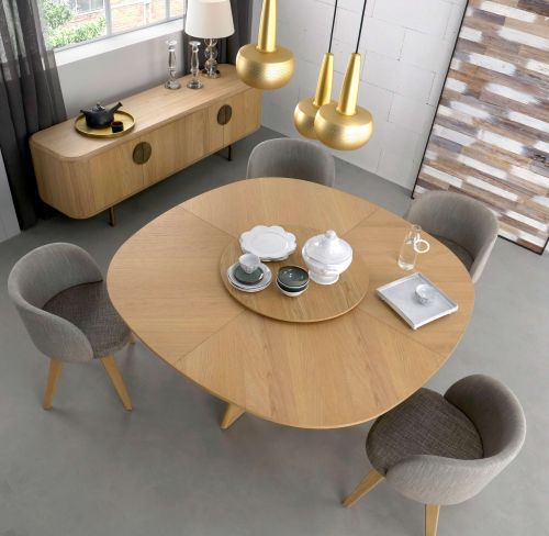 Maido Dining table